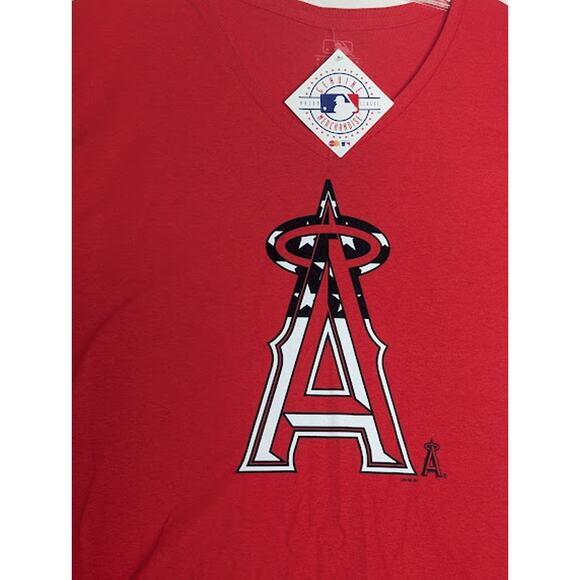 MLB LA Angels of Anaheim Women's V Neck Patriotic T-Shirt size 2XL NWT sports - Picture 2 of 4